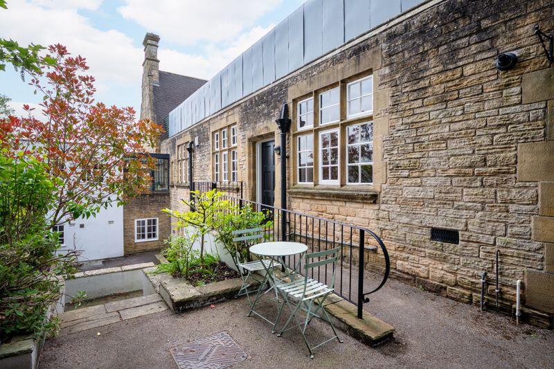 Private Courtyard