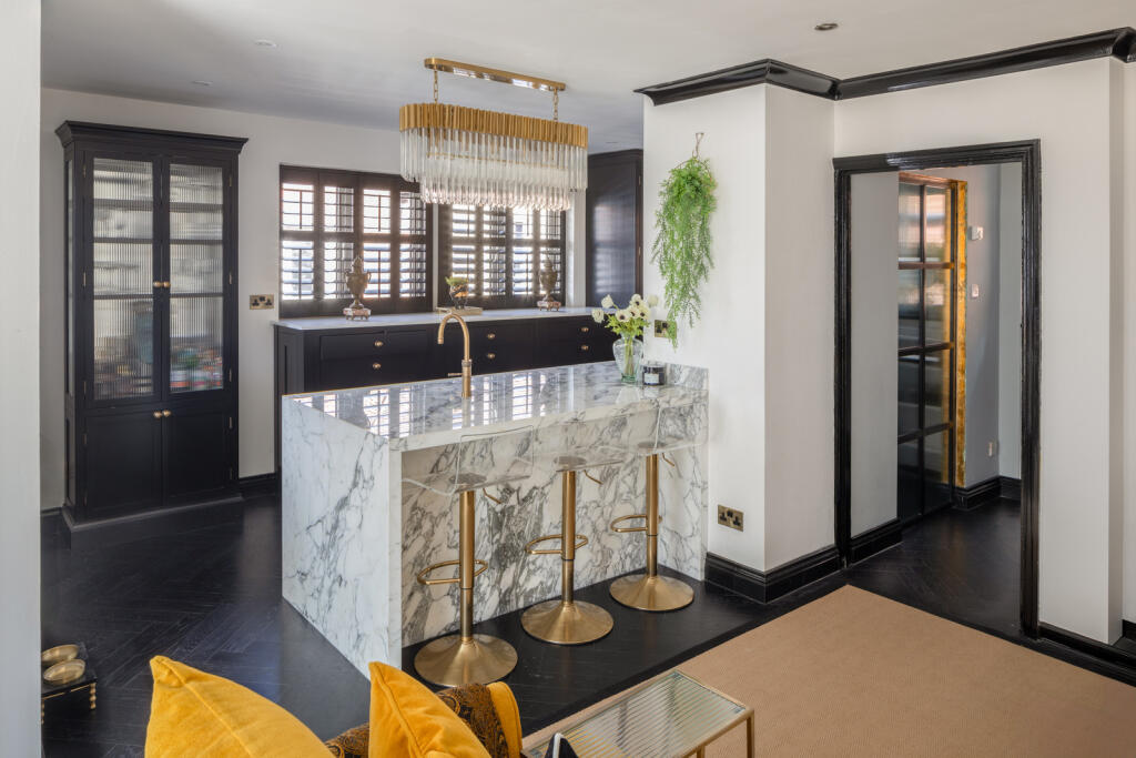 278025 - TMH-1_TEMPLE_MEWS_CANTERBURY_ CT1_2PQ-...