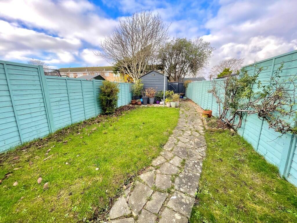 40 Beaumont Park ...