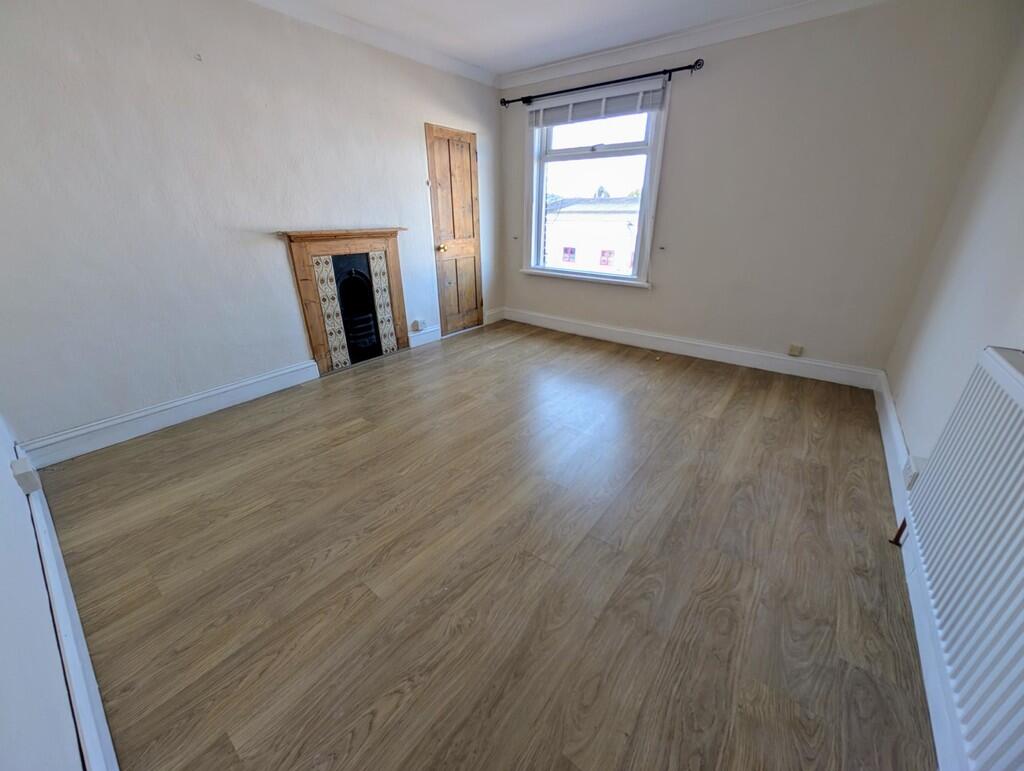 PXL_20250402_0827...