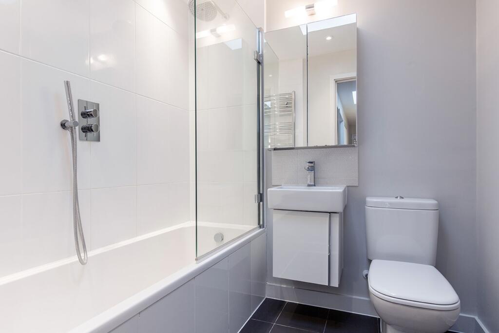 bathroom (example)