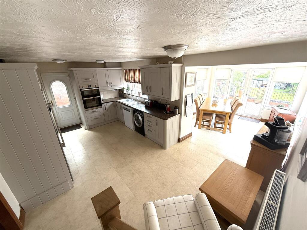 5 main road kit 65.jpeg