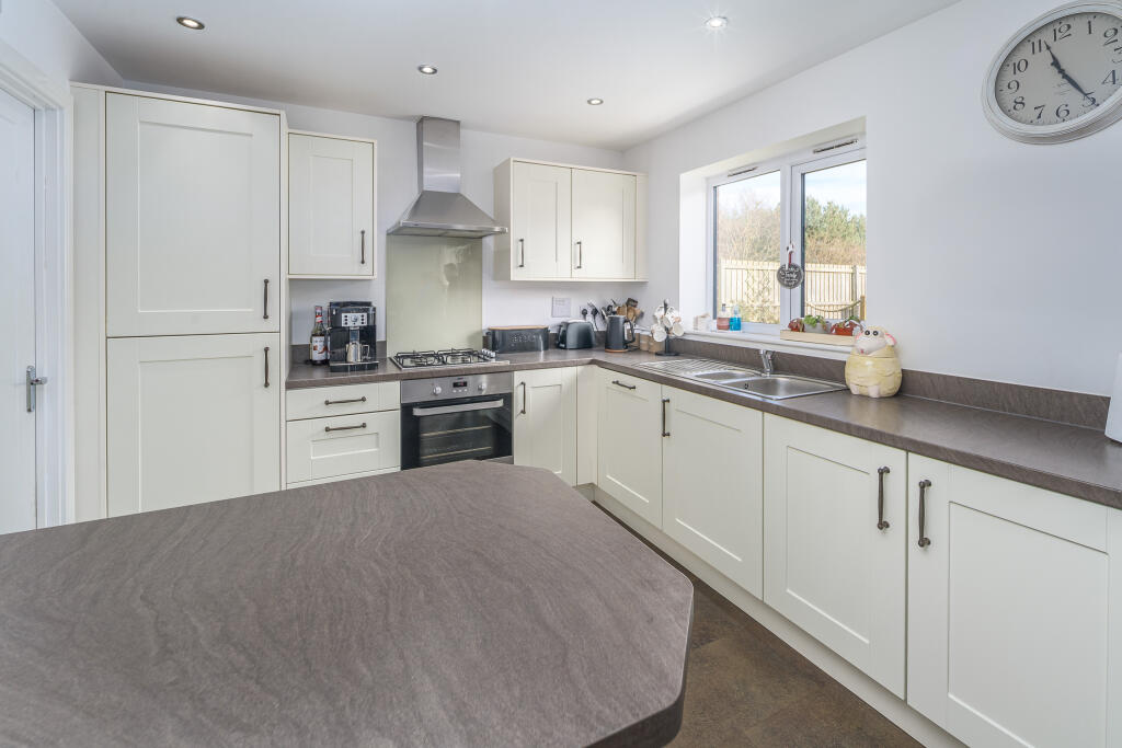 Kitchen Diner-1