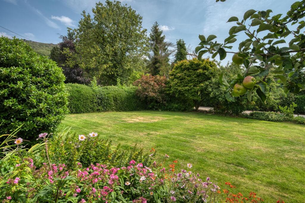 Saxton Mee Derwent Farm House 0071.jpg