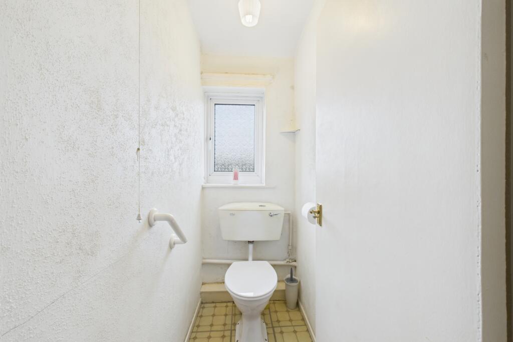 Separate WC