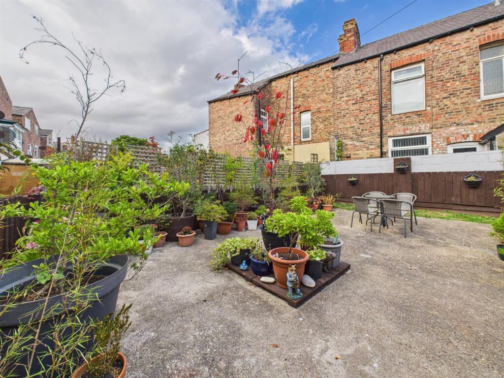 Garden:
