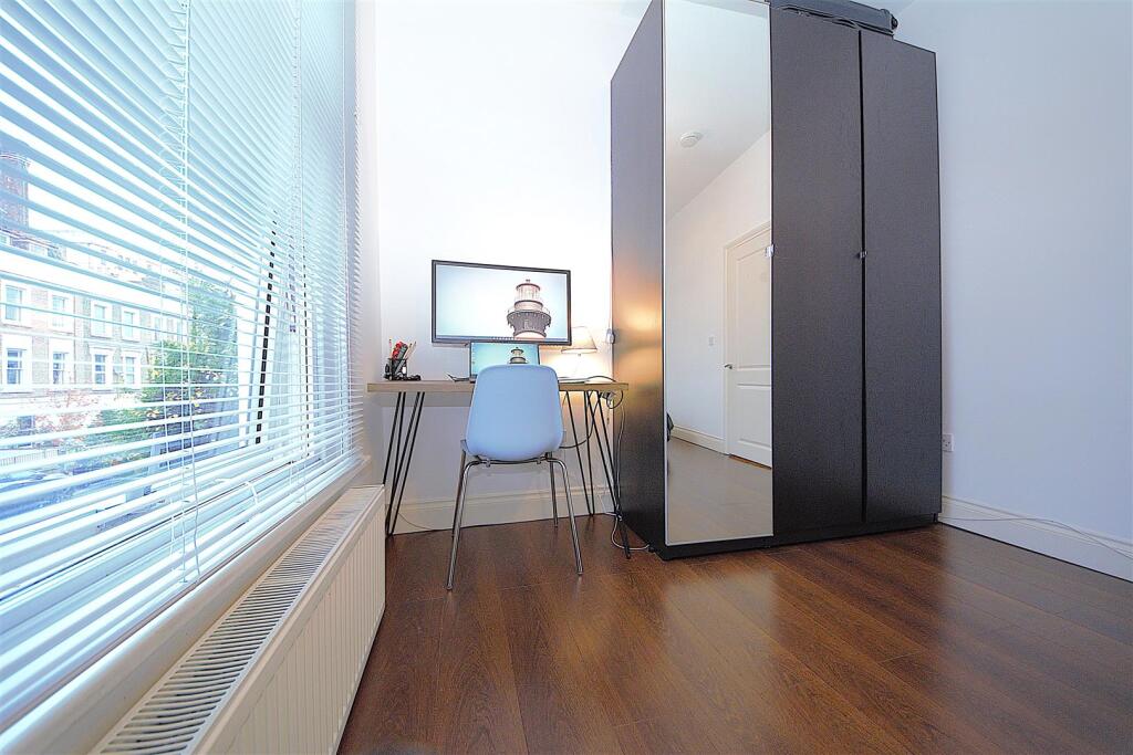 Bedroom 2.jpg