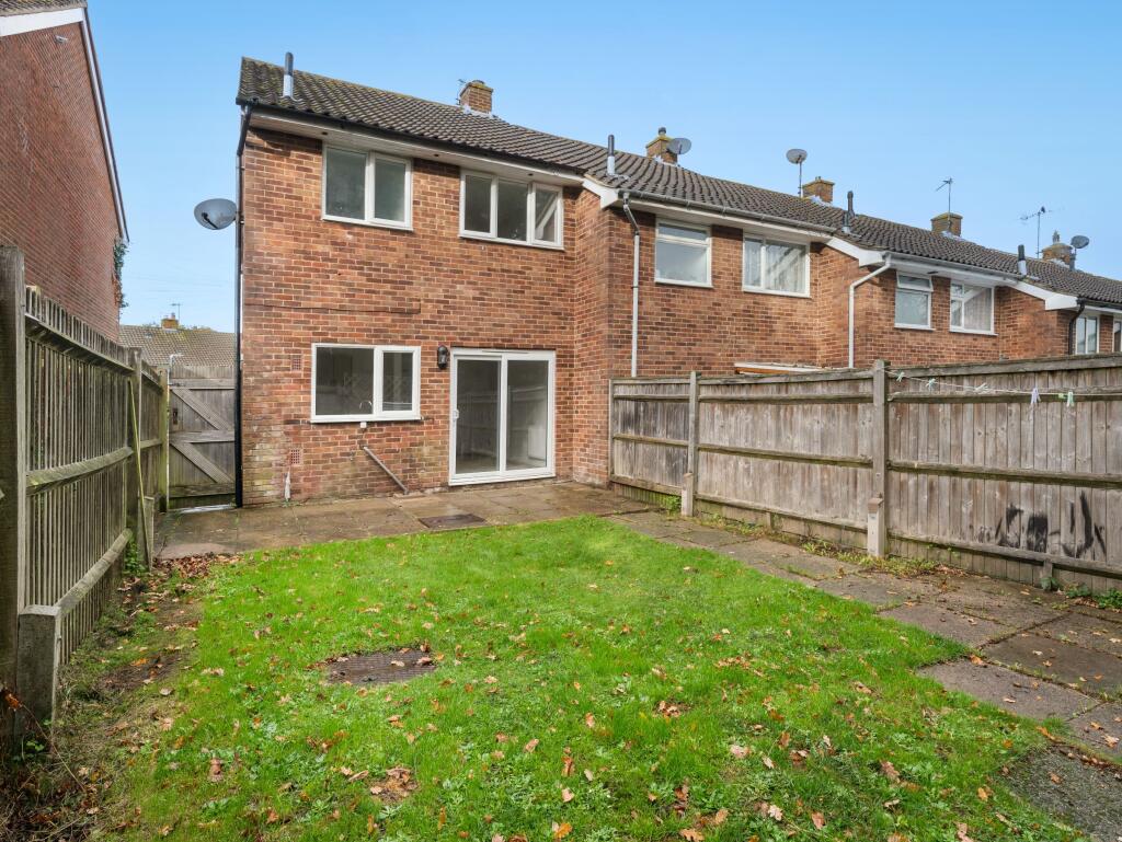 Rear Garden (view b)