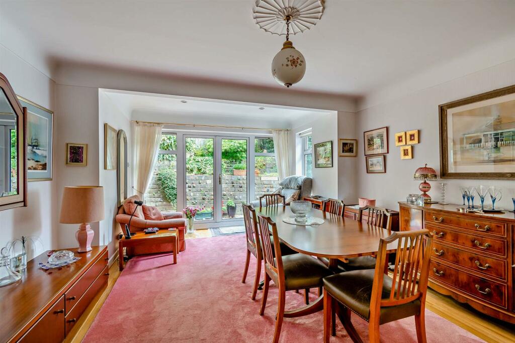 8616202-interior12-800.jpg