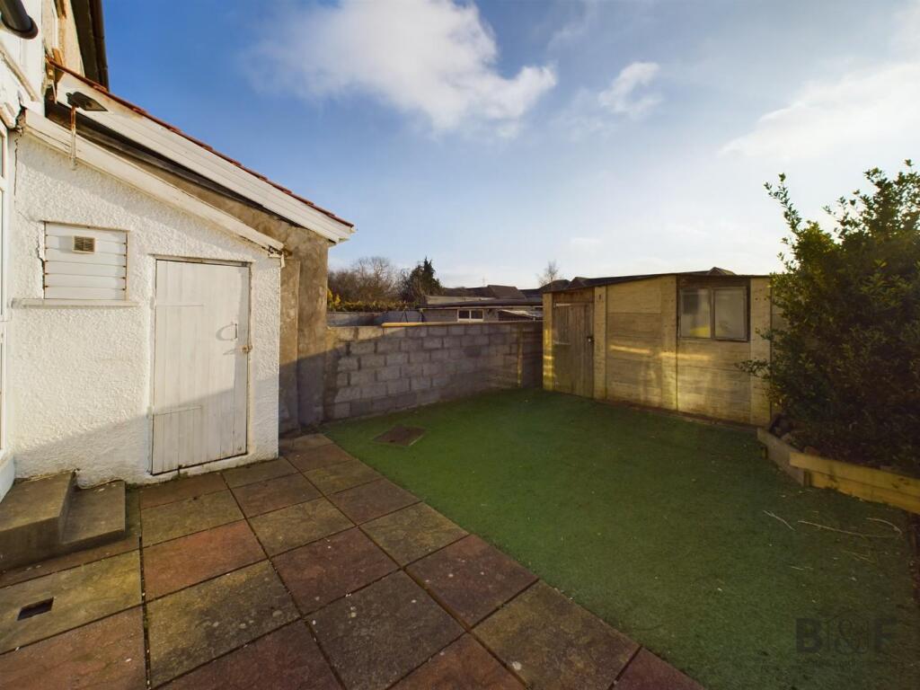 CAM01872G0-PR0266-STILL014.jpg