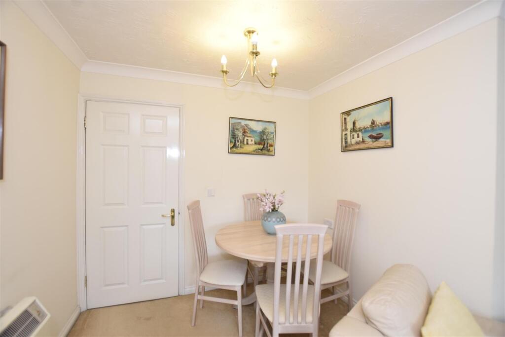 dining area copy.jpg