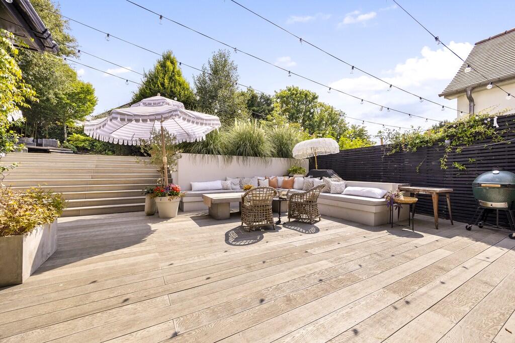 Hill Drive, 53-02...