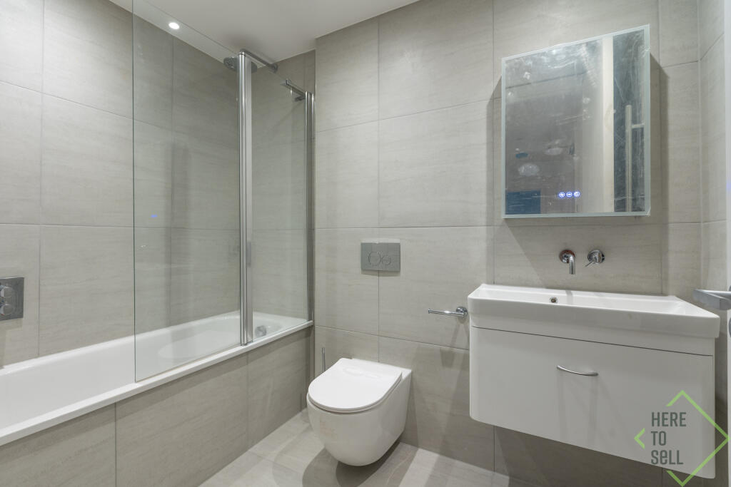 369 Green Lanes, London, N13 4JH-64