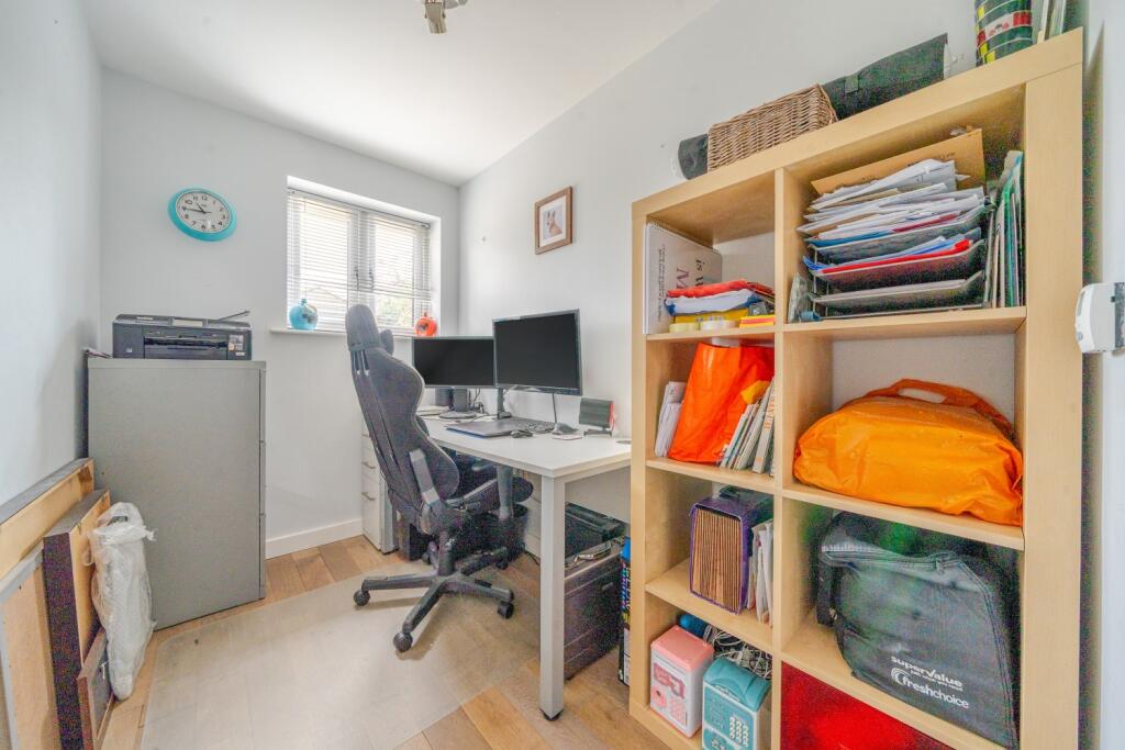 1330759-5-689091f3f379f