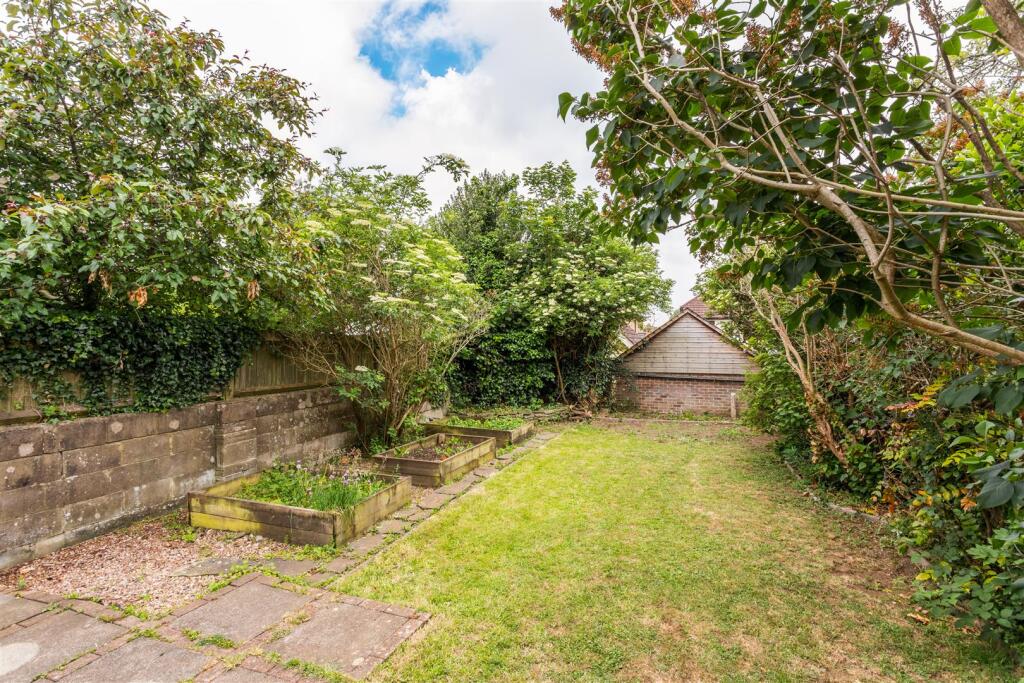 22 Holmes Avenue-26.jpg