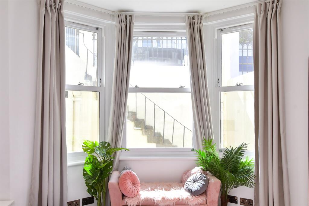 Internal Lifestyle Photograph