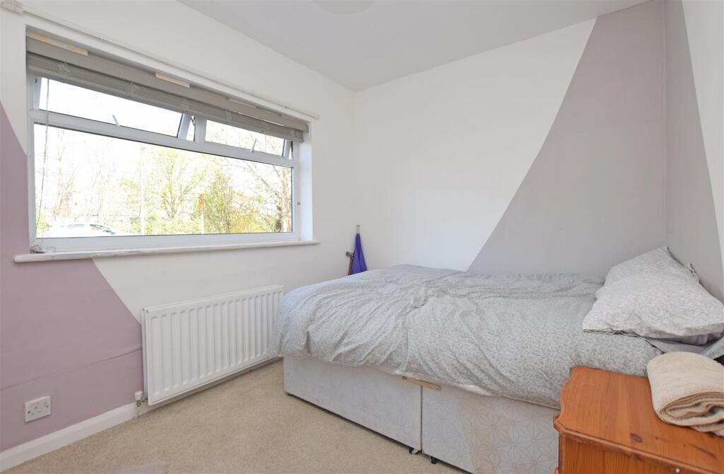Bedroom 3.JPG