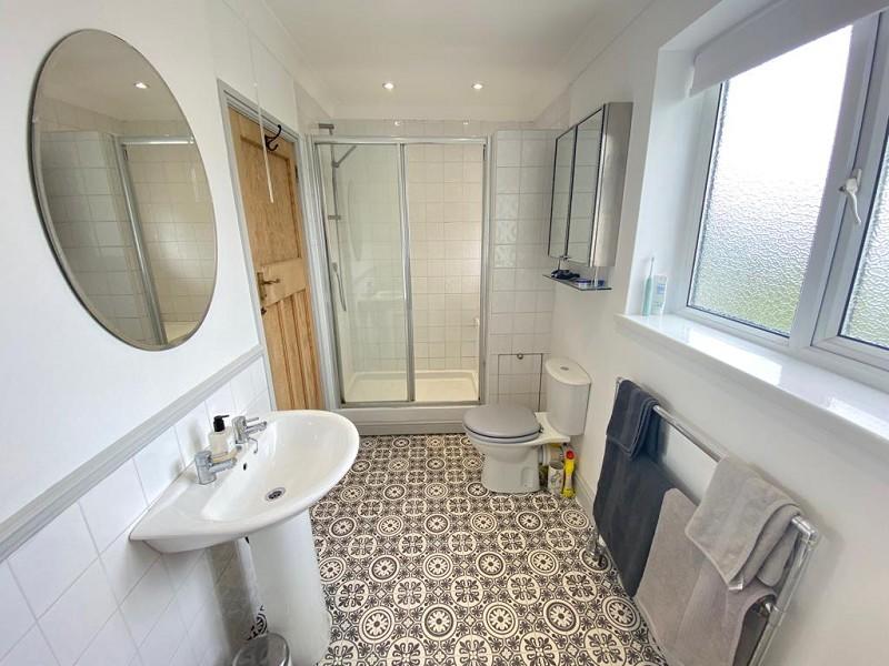 Jacuzzi Family Bathroom