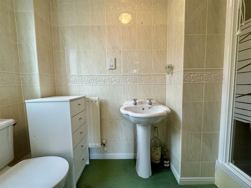 En-Suite Shower Room