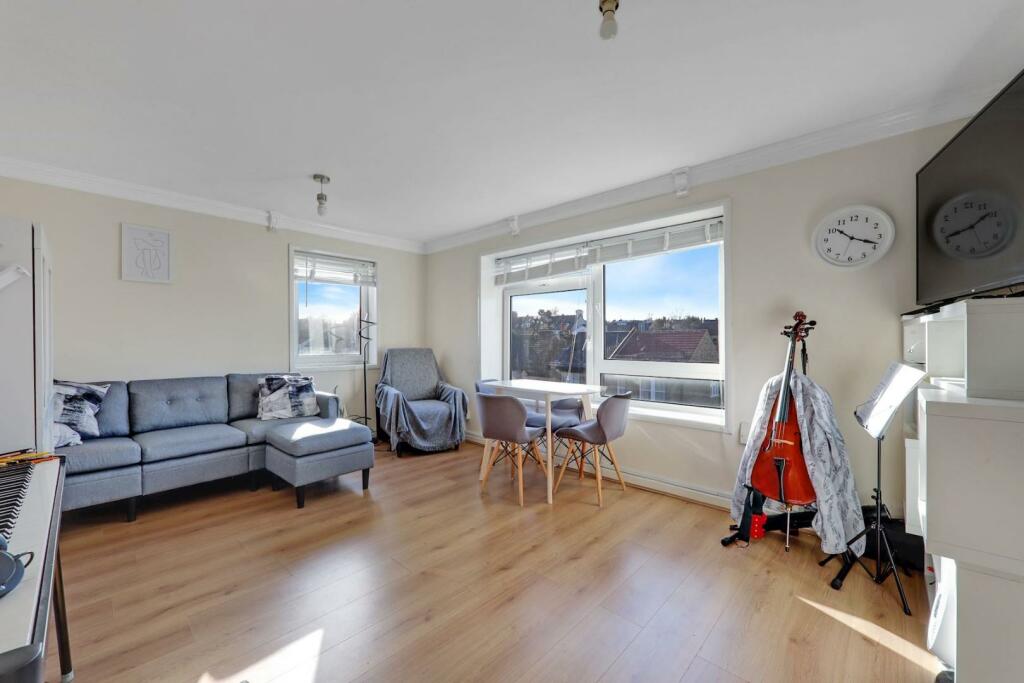 06-a9a4JHPropWpen - 19 Roberts Court - 16-medium.j