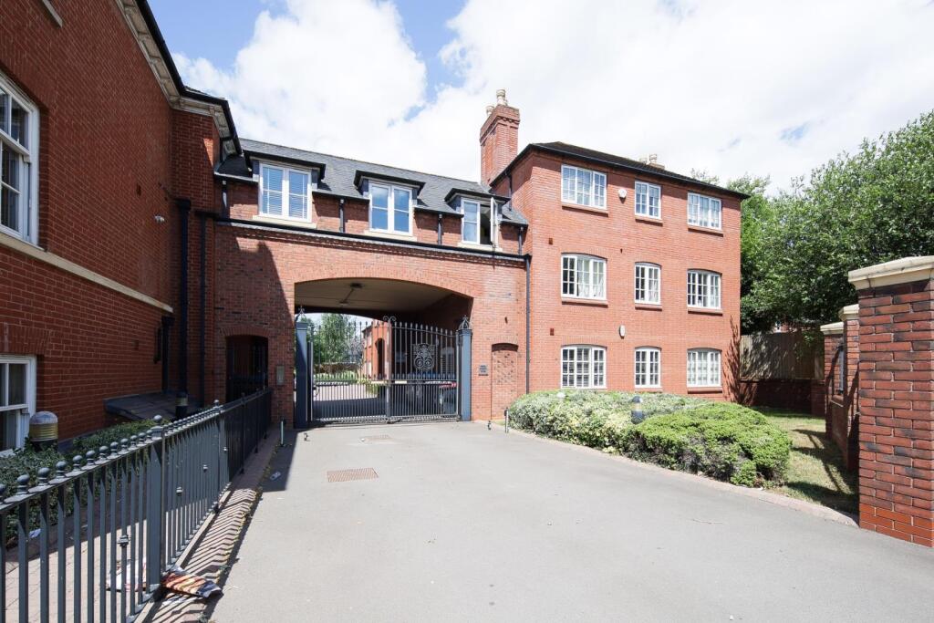 25 Park Court front.jpg