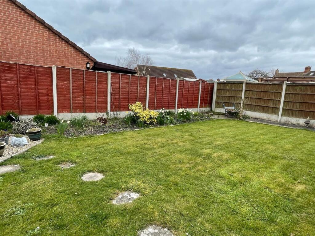 Garden..jpg