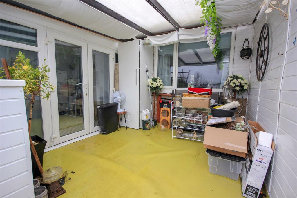 Terrace.jpg