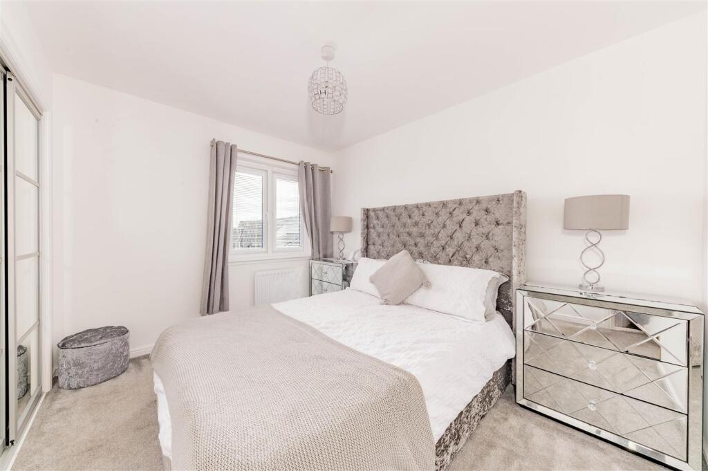 3 Greenhill Crescent Dundee-9.JPG