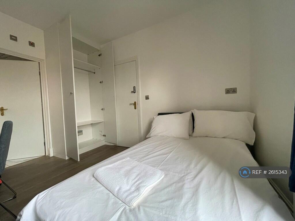 Room 3 