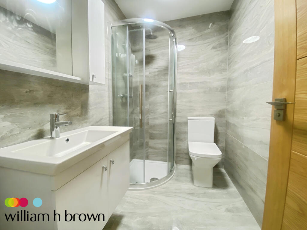 En-suite Bathroom