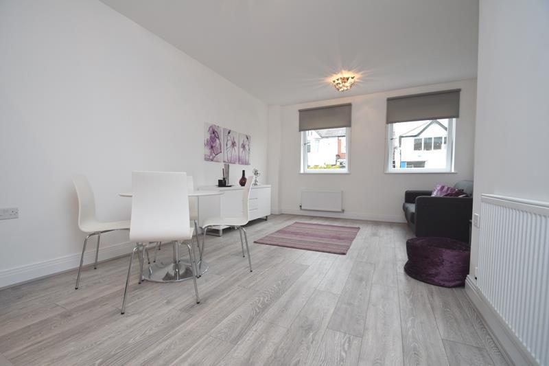 Lounge 1