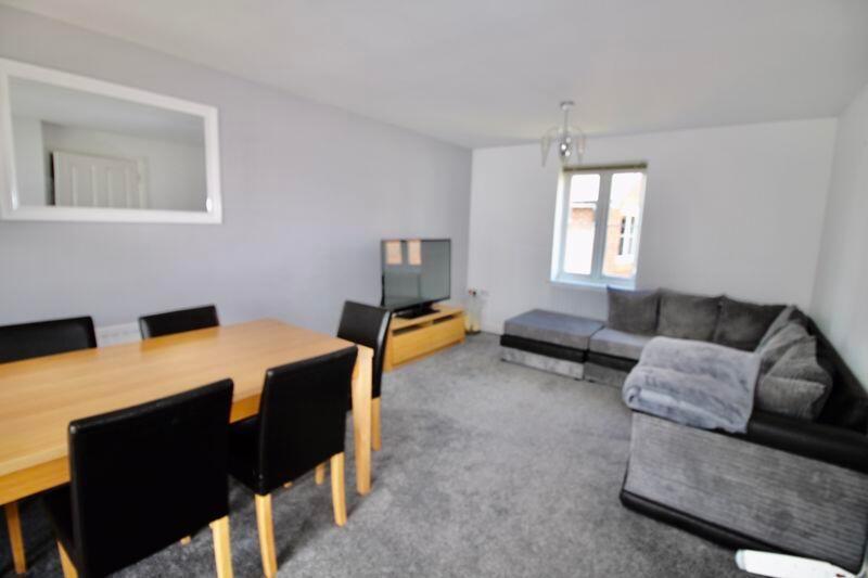 Lounge diner photo 2