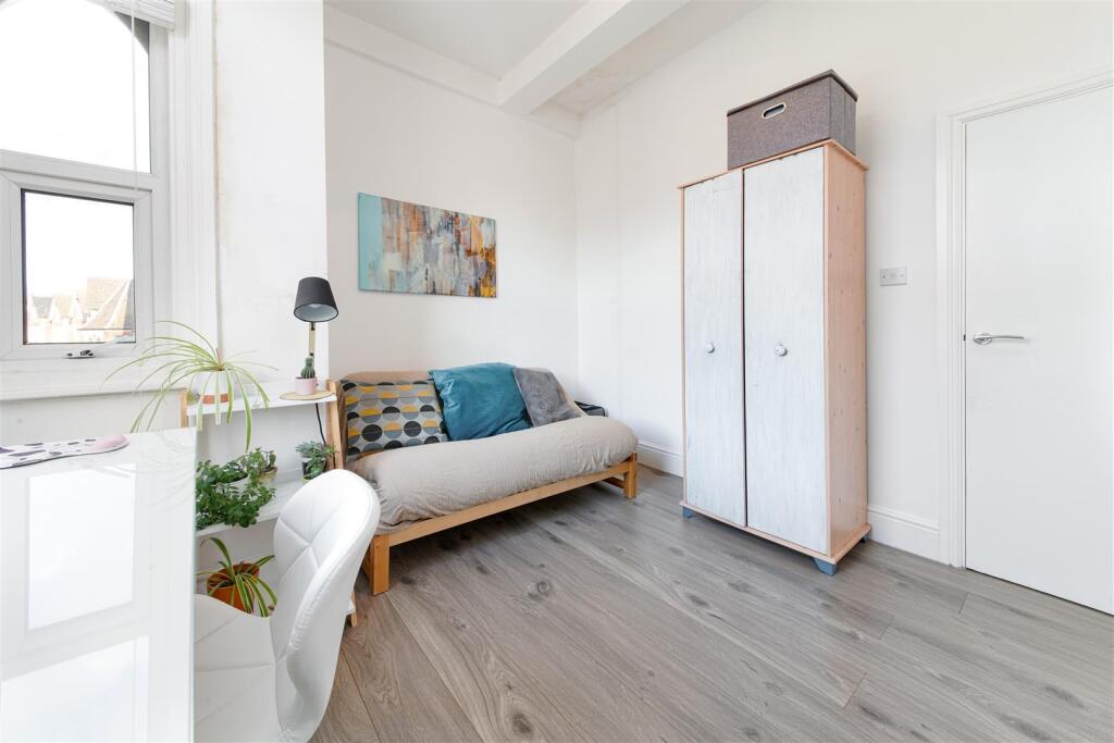 STAPELTON HALL ROAD, 3 N4--9.jpg