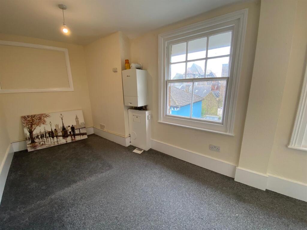 Bedroom two.jpg