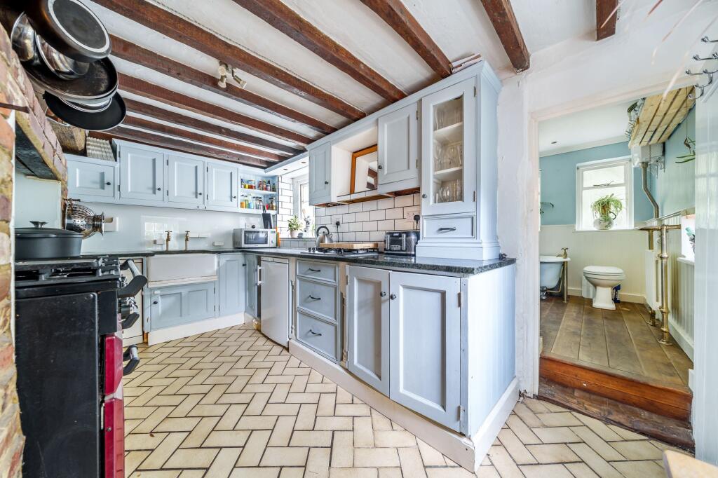 Kitchen (1)