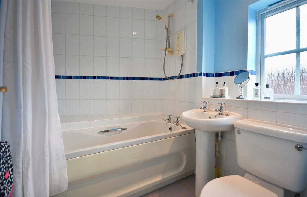 Family bathroom