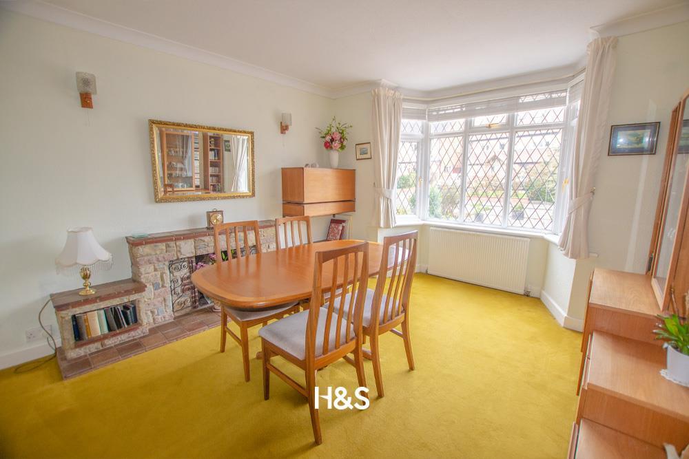 3 northbrook - front reception.jpg