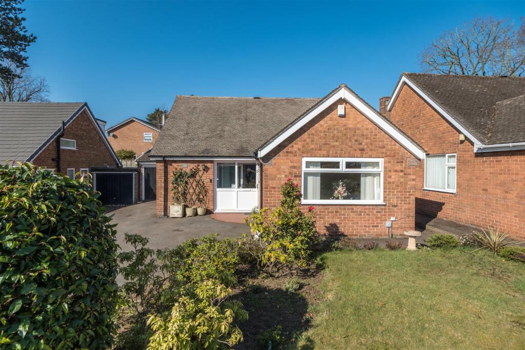 10 Windsor Close-033.jpg