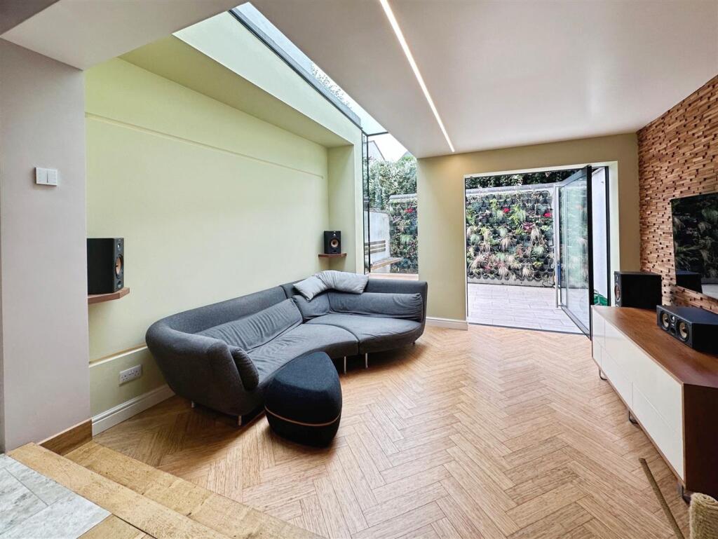 5104fc09-C-4507-8C99-75F1C764C40C-6201-000001A1238