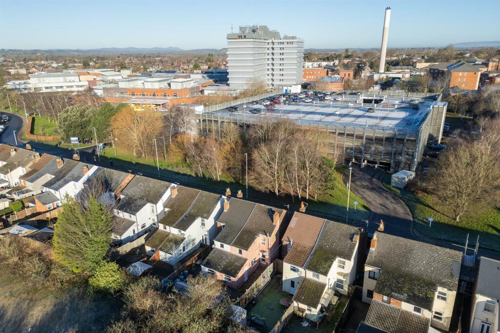 63 Great Western Road, City Centre Gloucester GL1 