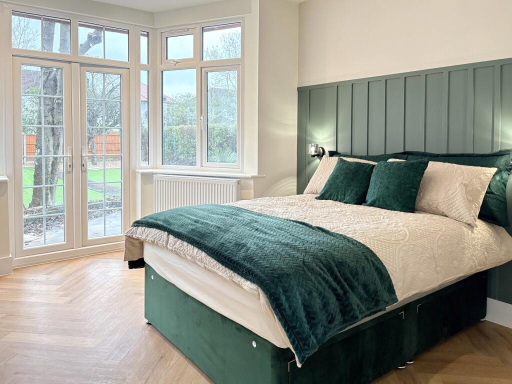 Corringway, Acton, W5