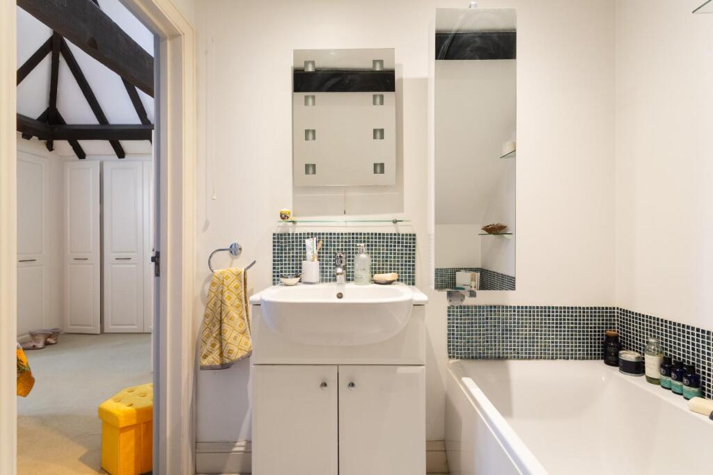 Henfield Common South-16.jpg