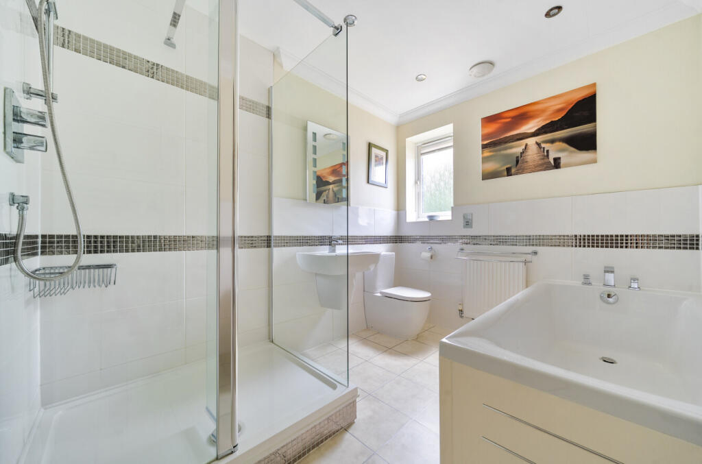 1317315-14-686575...