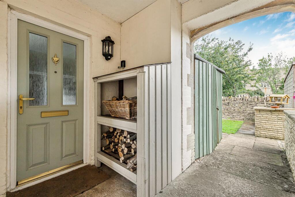 Entrance - Passageway.jpg