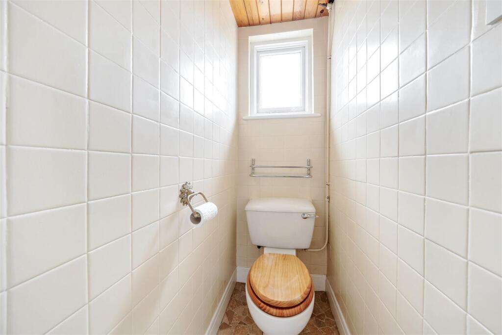 WC.jpg