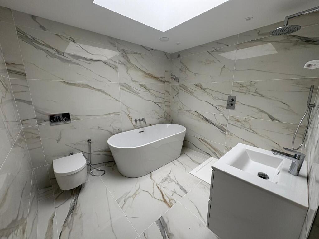 075c3473-e080-49b4-a