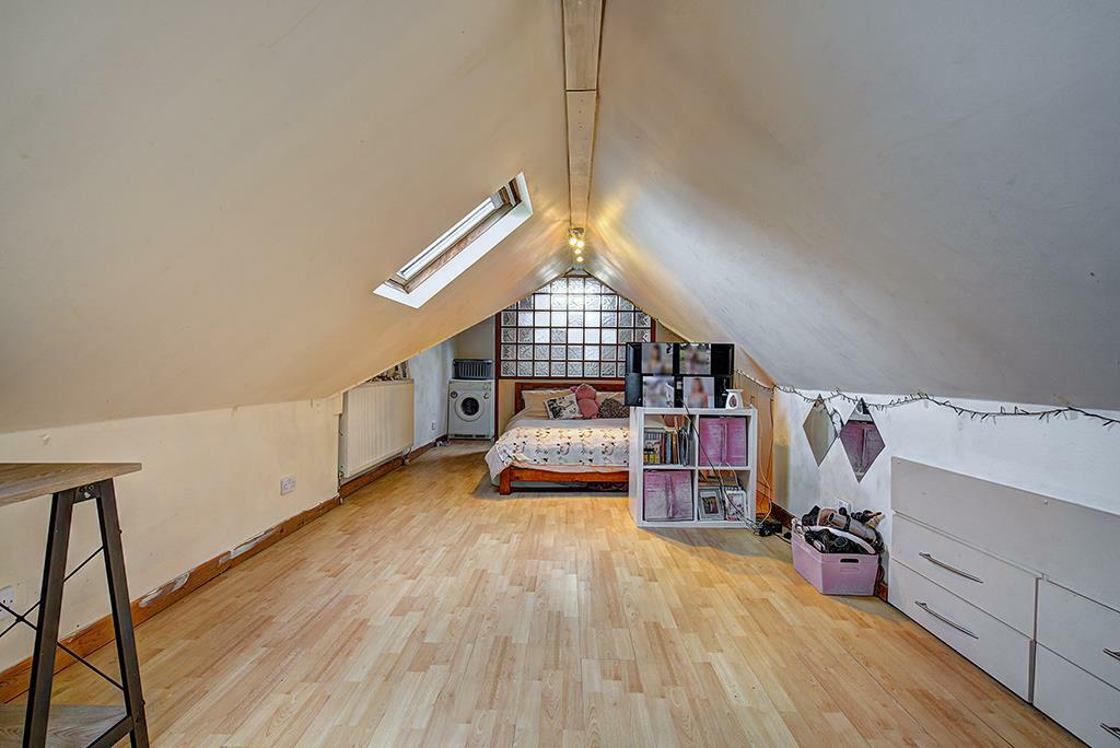 616 chorley rd blackrod bl5 3nu-49.jpg