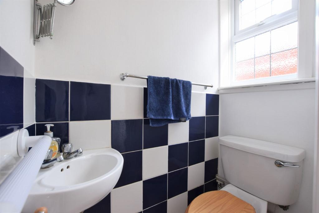 CLOAKROOM