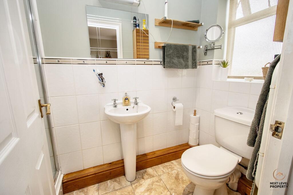 En-suite shower room