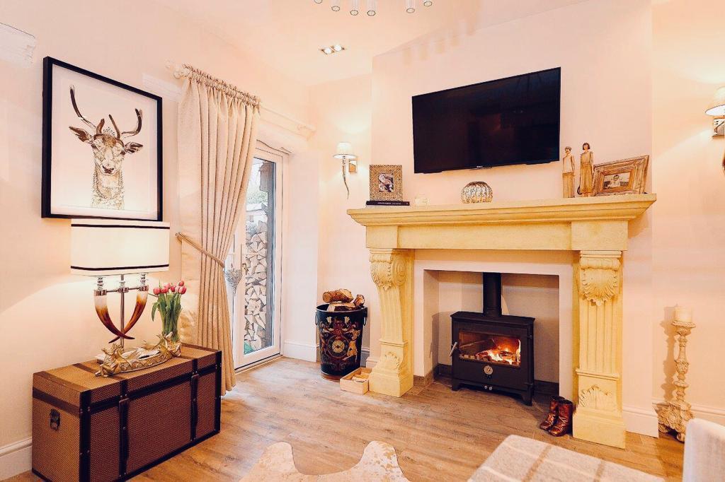 PHOTO-2022-09-01-07-28-48 (6).jpg